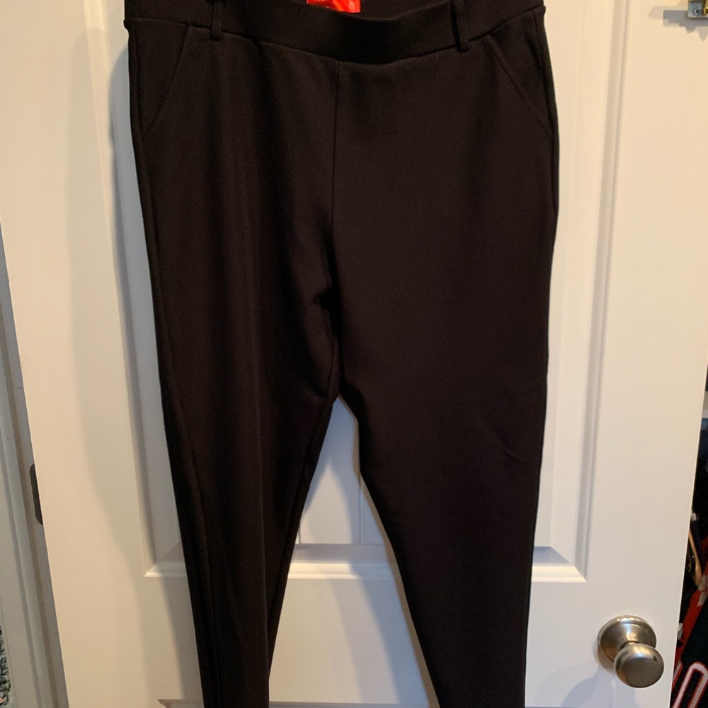 Black skinny pointe dress pant XL NWOT